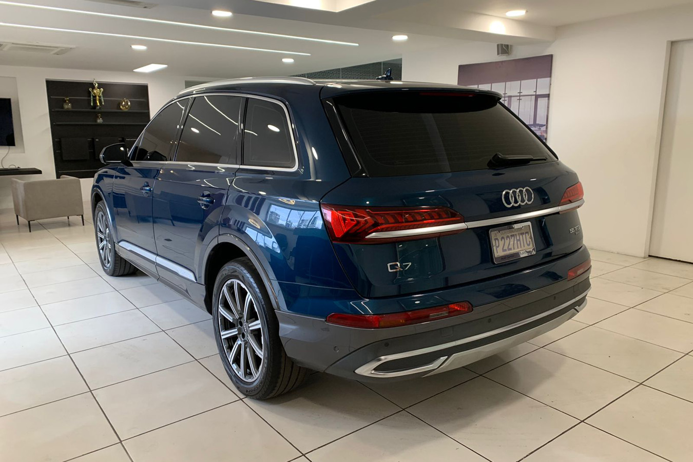 Q7